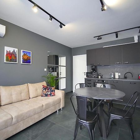 Sunset Apartment Aircon - Self Check-In 24H Wroclaw Ngoại thất bức ảnh