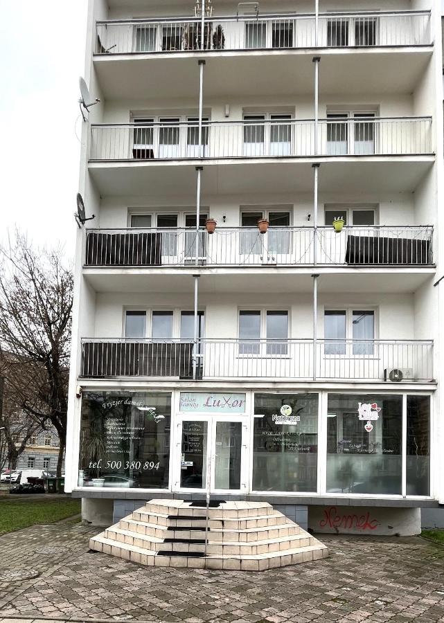 Sunset Apartment Aircon - Self Check-In 24H Wroclaw Ngoại thất bức ảnh